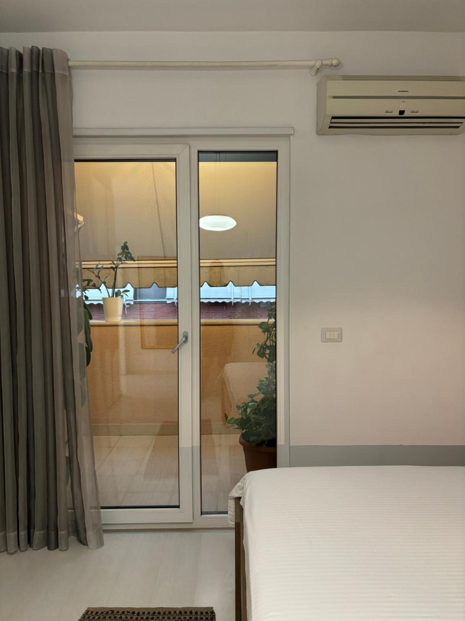 Tam Serviced 2Bdr Apartment City Center No6 ティラナ エクステリア 写真